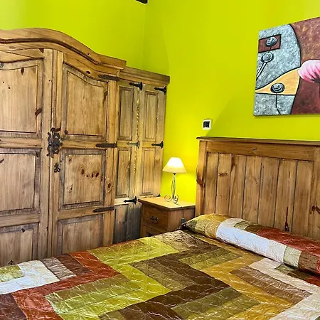 Turisticos Paseo De La Alameda Villaviciosa (Asturias)