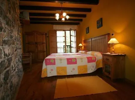 Turisticos Paseo De La Alameda *