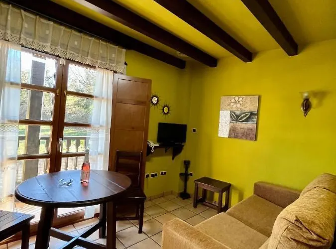 Turisticos Paseo De La Alameda