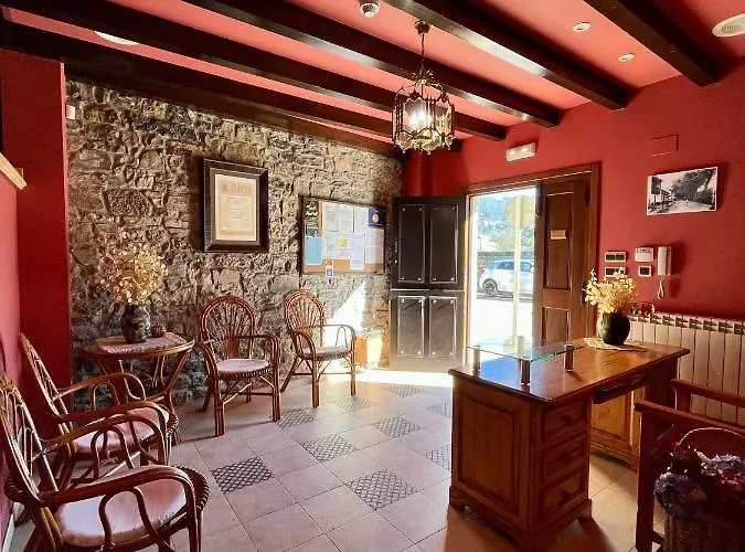 Turisticos Paseo De La Alameda *