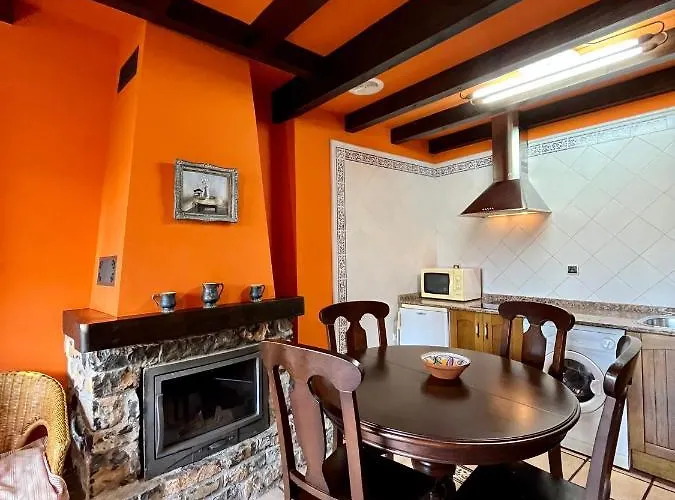 Turisticos Paseo De La Alameda Apartment *