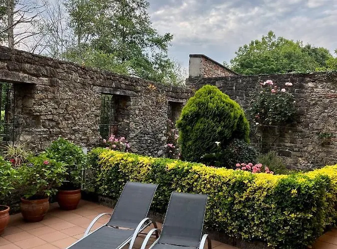 Turisticos Paseo De La Alameda Apartment