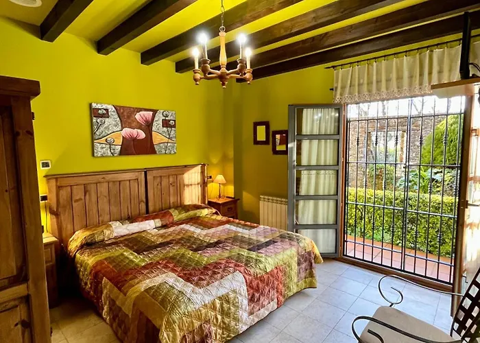 Turisticos Paseo De La Alameda Apartment