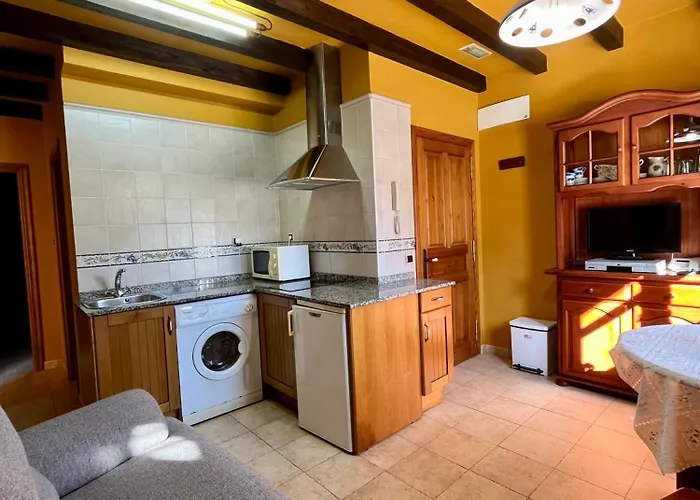 Turisticos Paseo De La Alameda