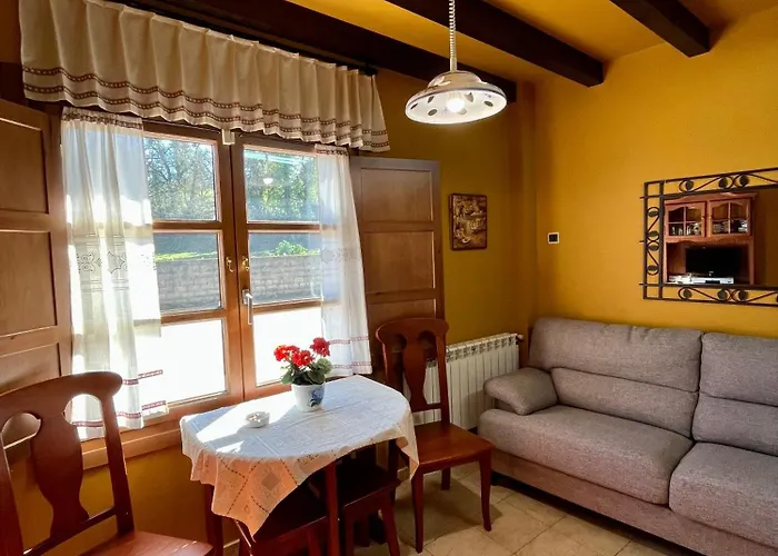 Turisticos Paseo De La Alameda Apartment *