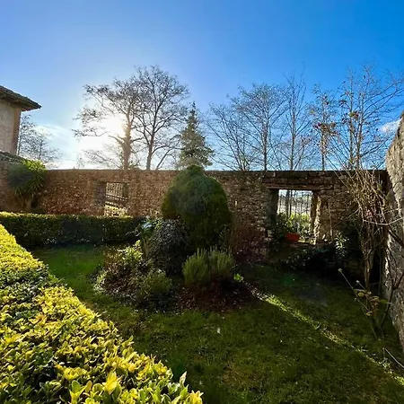 Apartament Turisticos Paseo De La Alameda Villaviciosa (Asturias)