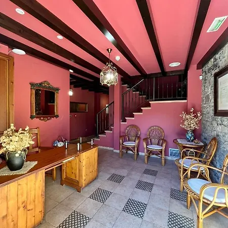 Apartament Turisticos Paseo De La Alameda *