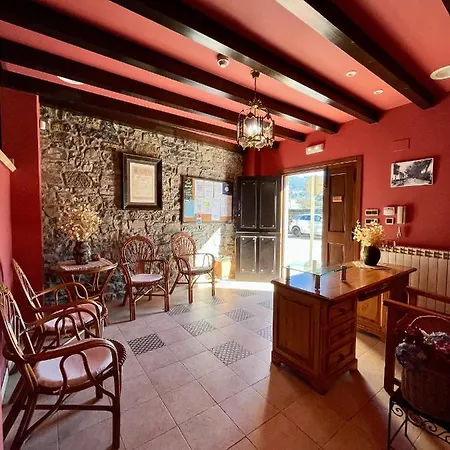 Turisticos Paseo De La Alameda *