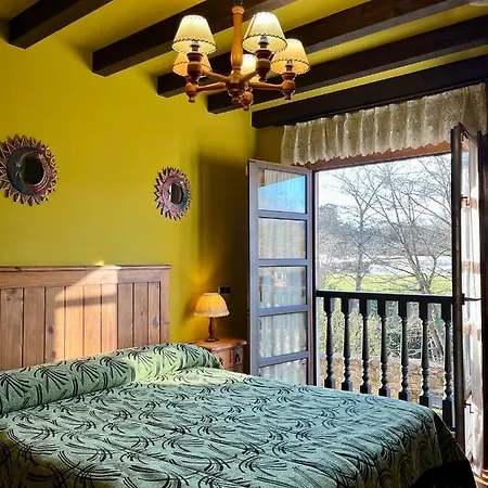 Turisticos Paseo De La Alameda Apartament *