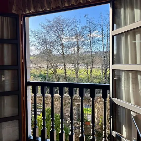 Turisticos Paseo De La Alameda *