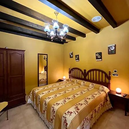 Turisticos Paseo De La Alameda *