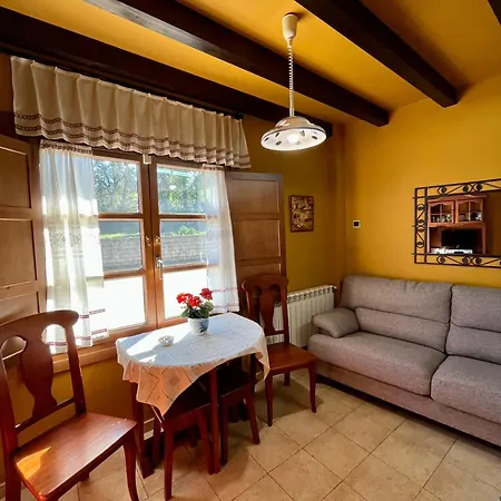 Turisticos Paseo De La Alameda Apartament *